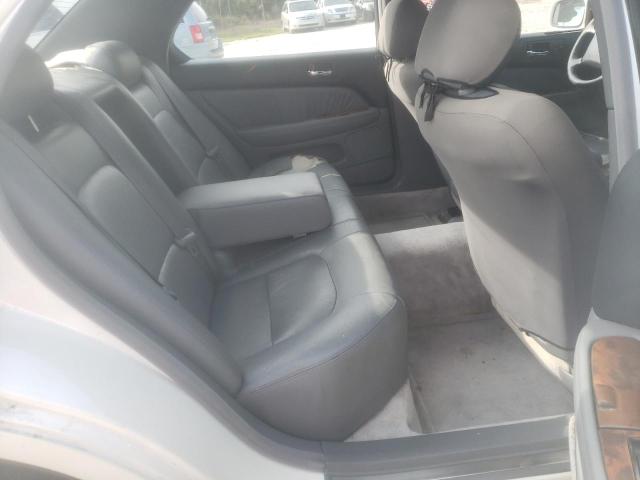 Photo 10 from auction – 1995 LEXUS LS 400 with VIN JT8UF22E9S0034640