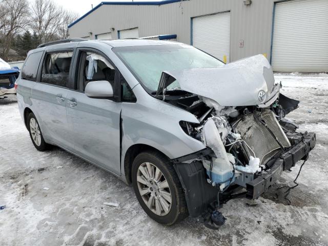 Photo 4 from auction – 2015 TOYOTA SIENNA XLE with VIN 5TDDK3DC9FS111010