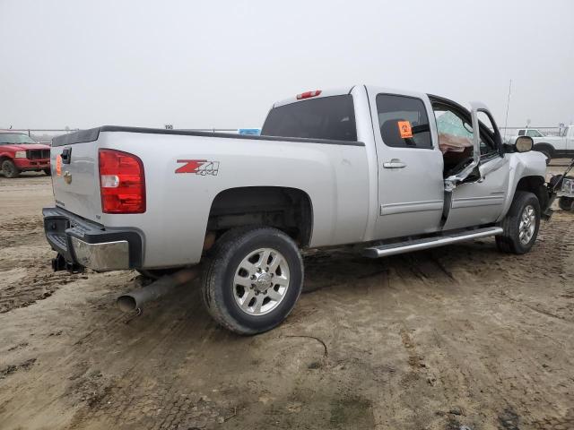 Photo 3 from auction – 2011 CHEVROLET SILV2500 2 with VIN 1GC1KYC8XBF192073