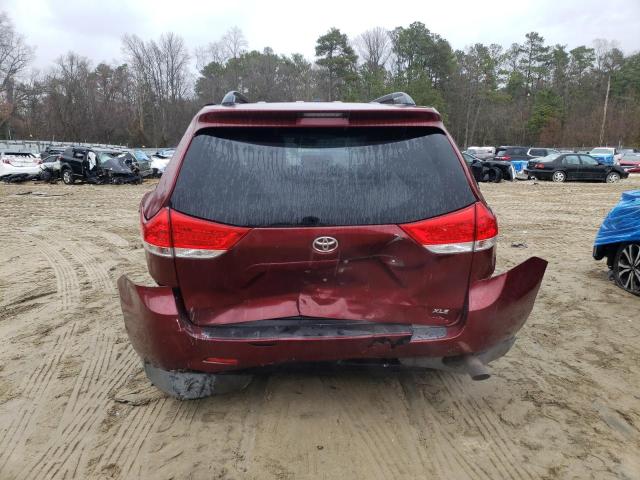 Photo 6 from auction – 2014 TOYOTA SIENNA XLE with VIN 5TDYK3DC2ES464964