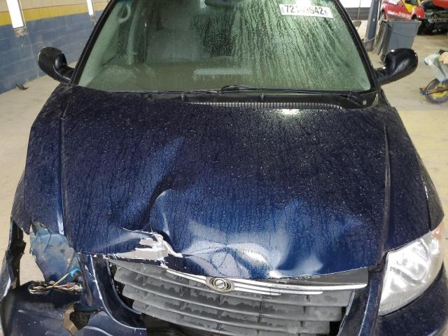 Photo 12 from auction – 2006 CHRYSLER TOWN & COU with VIN 2A4GP44R96R767526