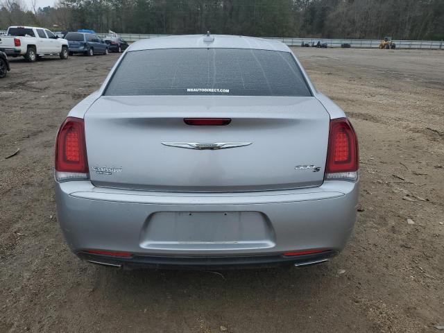 Photo 6 from auction – 2018 CHRYSLER 300 S with VIN 2C3CCABG9JH227483