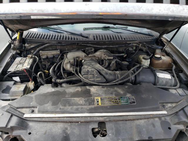 Photo 12 from auction – 2003 LINCOLN NAVIGATOR with VIN 5LMFU28R53LJ35015