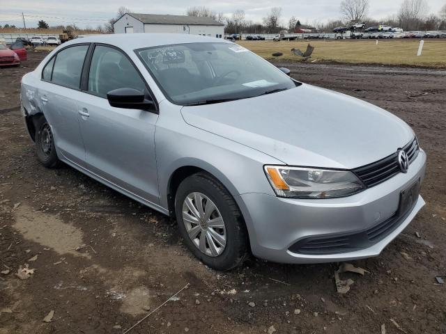 Photo 4 from auction – 2014 VOLKSWAGEN JETTA BASE with VIN 3VW2K7AJ7EM311509
