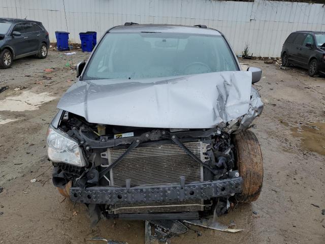 Foto 5 de la subasta – 2017 DODGE GRAND CARA con VIN 2C4RDGCG8HR690949