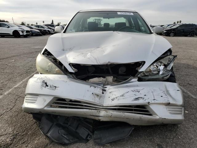 Photo 5 from auction – 2005 TOYOTA CAMRY LE with VIN 4T1BE32K85U601985