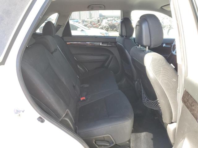 Photo 10 from auction – 2014 KIA SORENTO with VIN 5XYKT3A6XEG442869