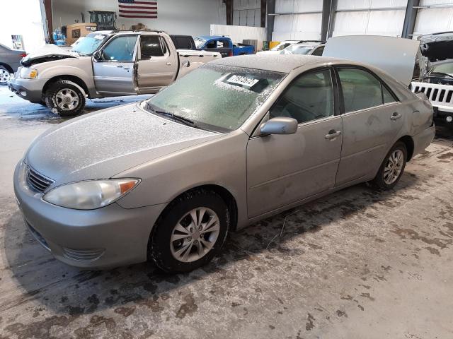 TOYOTA CAMRY LE 2005 with VIN 4T1BF32K35U612101 - Photo from auction