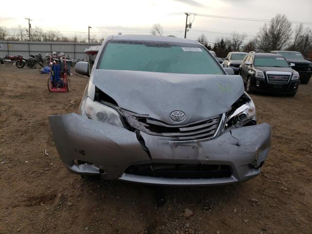 Photo 5 from auction – 2016 TOYOTA SIENNA XLE with VIN 5TDDK3DC5GS128646