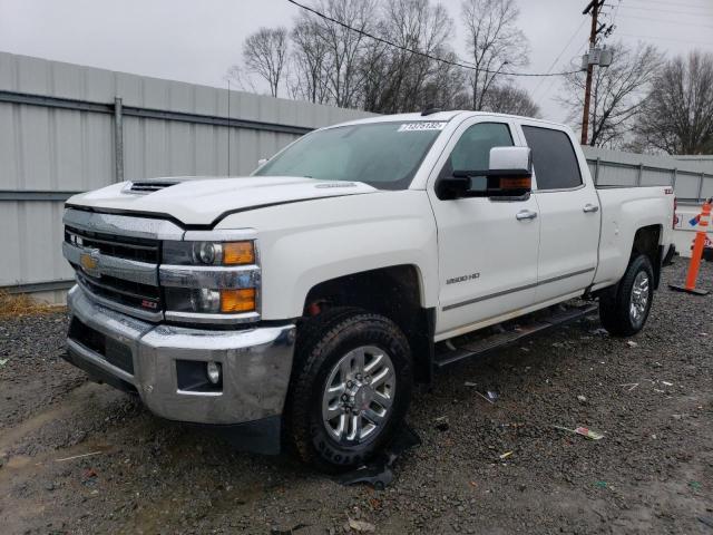 Photo 2 from auction – 2018 CHEVROLET SILVERADO with VIN 1GC1KWEY1JF197565