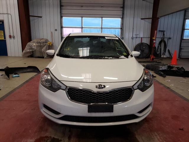 Photo 5 from auction – 2016 KIA FORTE LX with VIN KNAFK4A65G5617595