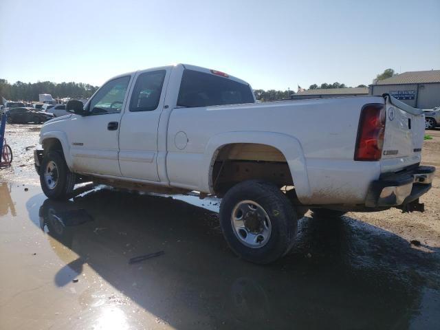 Photo 2 from auction – 2003 CHEVROLET SILVERADO with VIN 1GCHC29U13E243609