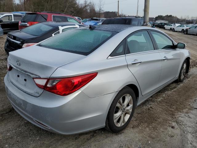 Photo 3 from auction – 2012 HYUNDAI SONATA SE with VIN 5NPEC4AC9CH406931