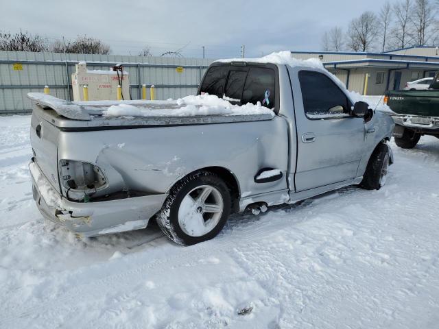 Photo 3 from auction – 2001 FORD F150 SVT L with VIN 2FTZF07351CA84428