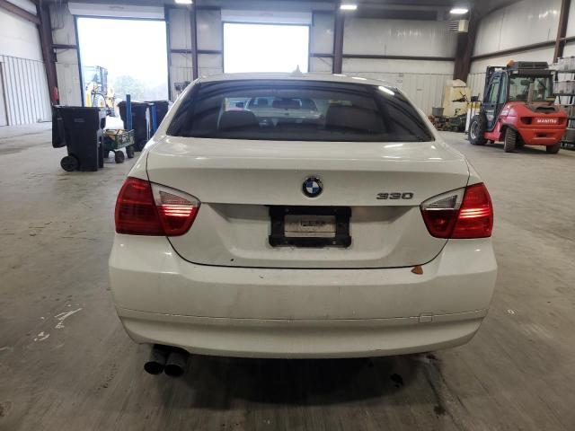 Photo 6 from auction – 2006 BMW 330 I with VIN WBAVB33556KR75550