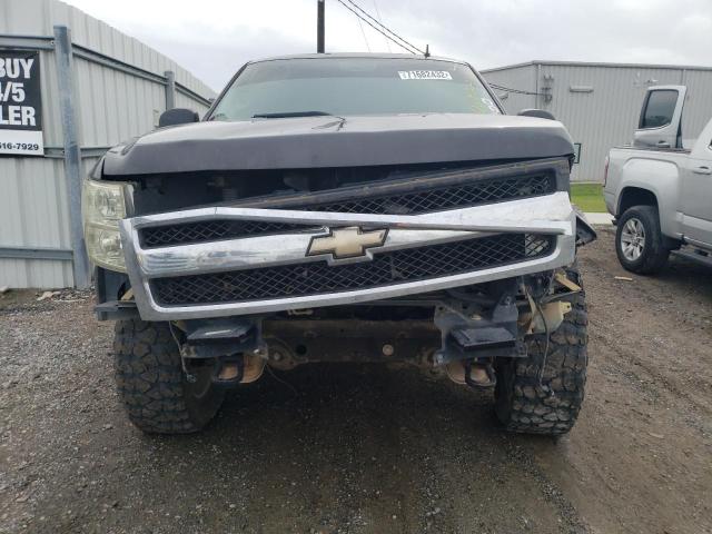 Photo 5 from auction – 2011 CHEVROLET SILVERADO with VIN 1GCRKSE32BZ211232