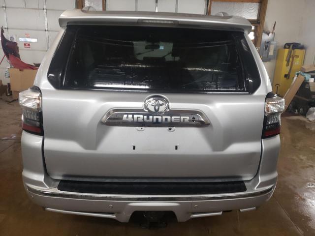 Photo 6 from auction – 2015 TOYOTA 4RUNNER SR with VIN JTEBU5JR3F5247382