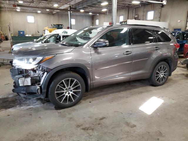 TOYOTA HIGHLANDER 2018 with VIN 5TDJZRFH7JS897781 - Photo from auction