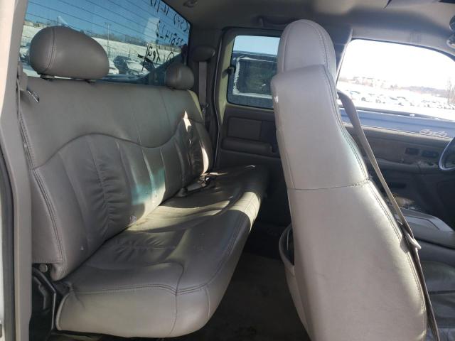 Photo 10 from auction – 2000 CHEVROLET SILVERADO2 with VIN 1GCGK29U6YE410472