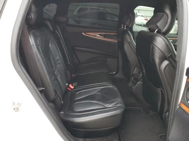Photo 11 from auction – 2016 LINCOLN MKX SELECT with VIN 2LMTJ8KR2GBL38299