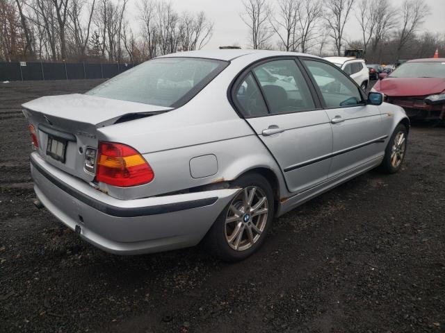 Photo 3 from auction – 2005 BMW 325 XI with VIN WBAEU33465PR15540