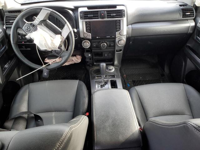 Photo 8 from auction – 2020 TOYOTA 4RUNNER SR with VIN JTEBU5JRXL5770880