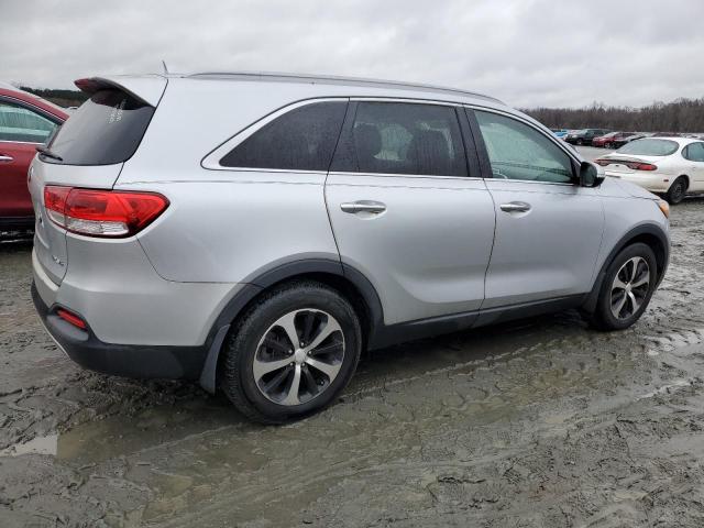 Photo 3 from auction – 2016 KIA SORENTO EX with VIN 5XYPH4A55GG023058
