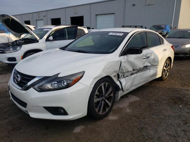 NISSAN ALTIMA 2.5 2017 with VIN 1N4AL3AP4HN304462 - Photo from auction