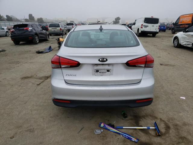 Photo 6 from auction – 2017 KIA FORTE LX with VIN 3KPFL4A76HE007025