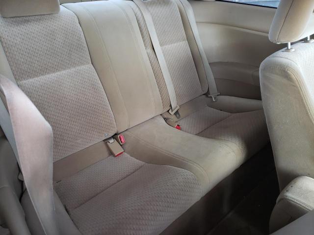 Photo 10 from auction – 2004 HONDA CIVIC with VIN 1HGEM21194L077517
