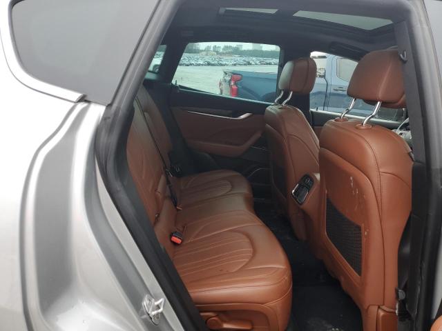 Photo 11 from auction – 2017 MASERATI LEVANTE LU with VIN ZN661XUL4HX264280