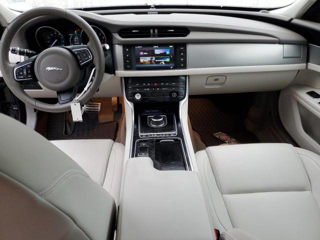 Photo 8 from auction – 2017 JAGUAR XF PREMIUM with VIN SAJBD4BV8HCY33585