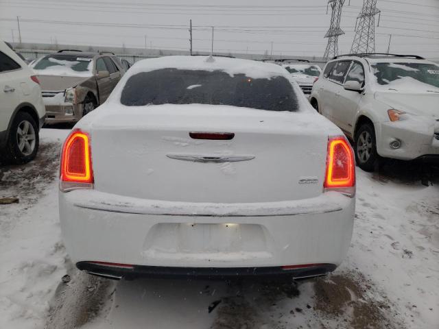 Photo 6 from auction – 2015 CHRYSLER 300 LIMITE with VIN 2C3CCAAG3FH818241
