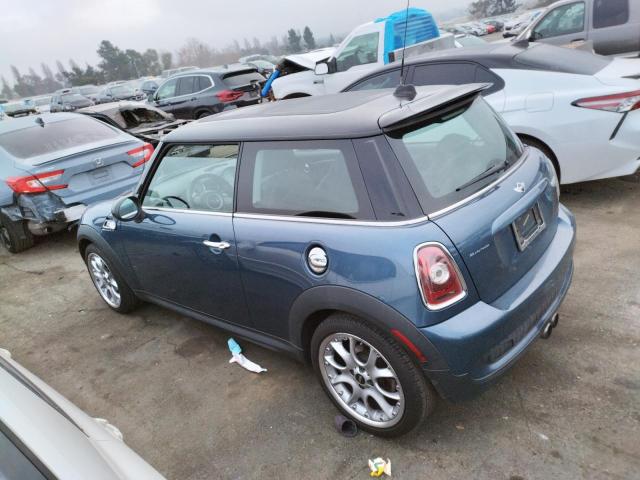 Photo 2 from auction – 2009 MINI COOPER S with VIN WMWMF73569TW85579