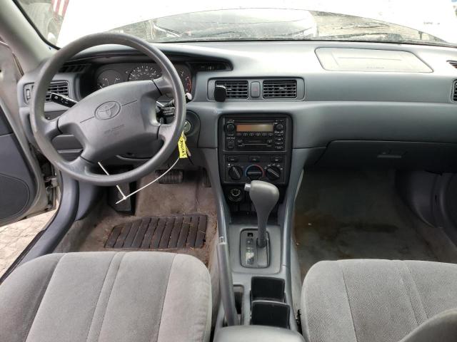 Photo 8 from auction – 2001 TOYOTA CAMRY CE with VIN 4T1BG22K01U823130