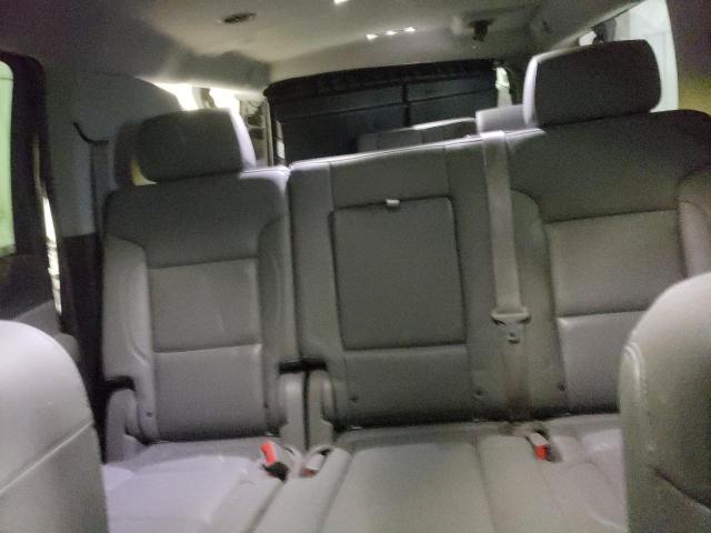 Photo 10 from auction – 2016 CHEVROLET SUBURBAN C with VIN 1GNSCHKC9GR158372