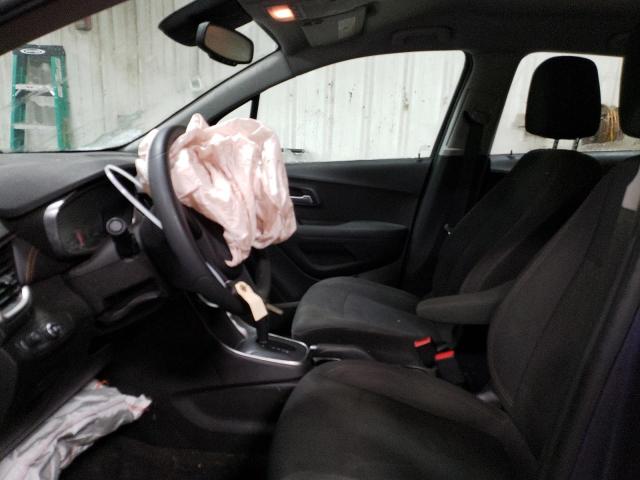 Photo 7 from auction – 2018 CHEVROLET TRAX LS with VIN 3GNCJKSB9JL173905