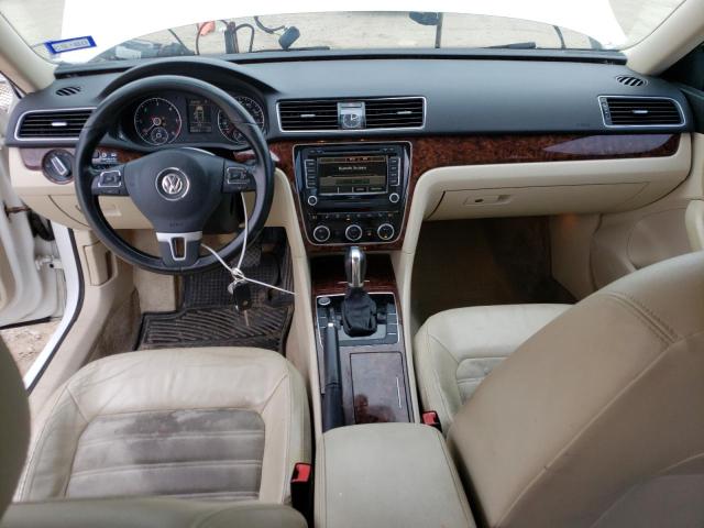 Photo 8 from auction – 2012 VOLKSWAGEN PASSAT SEL with VIN 1VWCN7A3XCC062795
