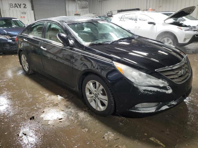 Photo 4 from auction – 2013 HYUNDAI SONATA SE with VIN 5NPEC4AC9DH524446
