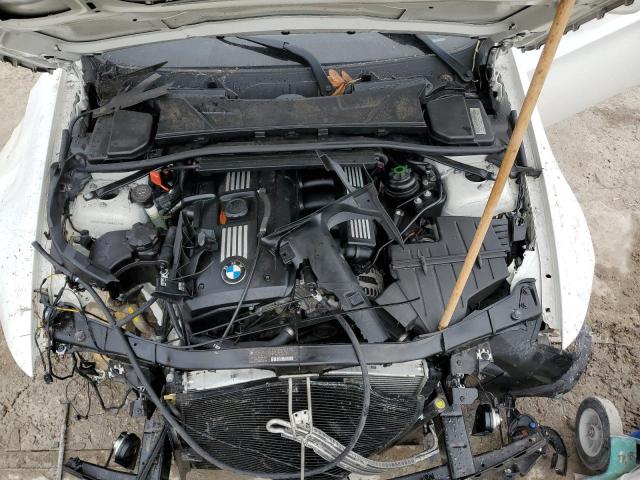 Photo 11 from auction – 2010 BMW 328 I with VIN WBAPH7G57ANM50439