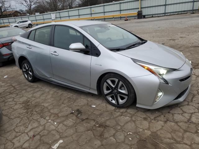 Photo 4 from auction – 2017 TOYOTA PRIUS with VIN JTDKARFU6H3036032