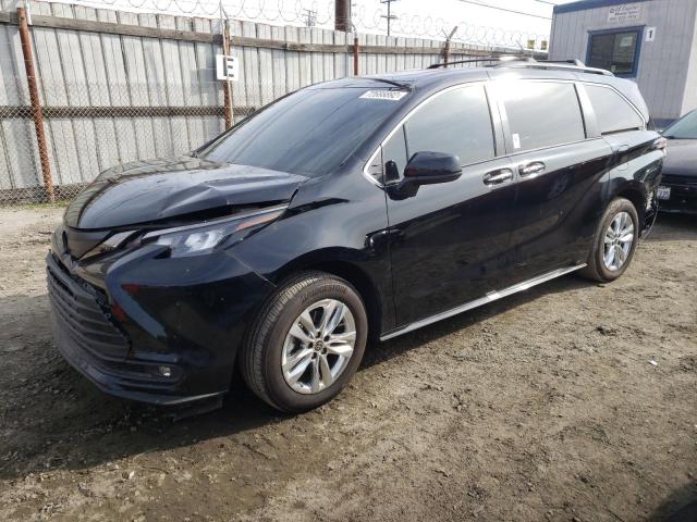 Photo 1 from auction – 2022 TOYOTA SIENNA XLE with VIN 5TDASKFC6NS055911