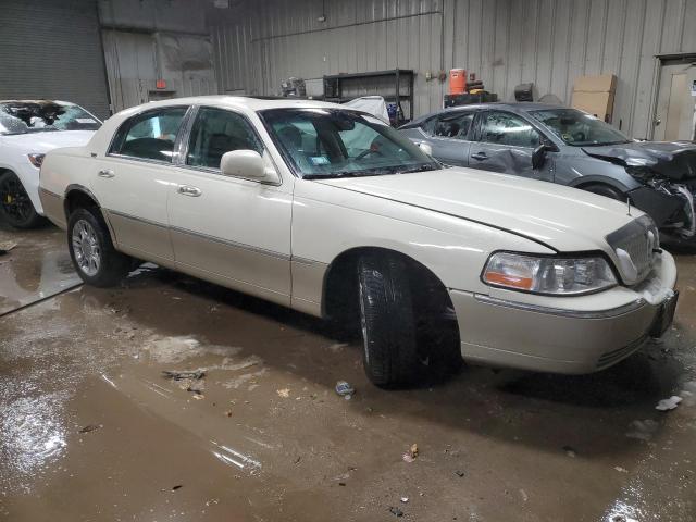 Photo 4 from auction – 2007 LINCOLN TOWN CAR S with VIN 1LNHM82V27Y604669