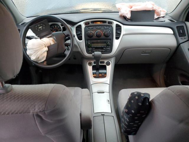 Photo 8 from auction – 2004 TOYOTA HIGHLANDER with VIN JTEGD21A140078147