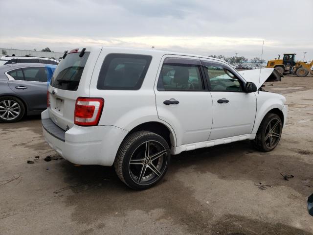 Photo 3 from auction – 2010 FORD ESCAPE XLS with VIN 1FMCU0C79AKB17927
