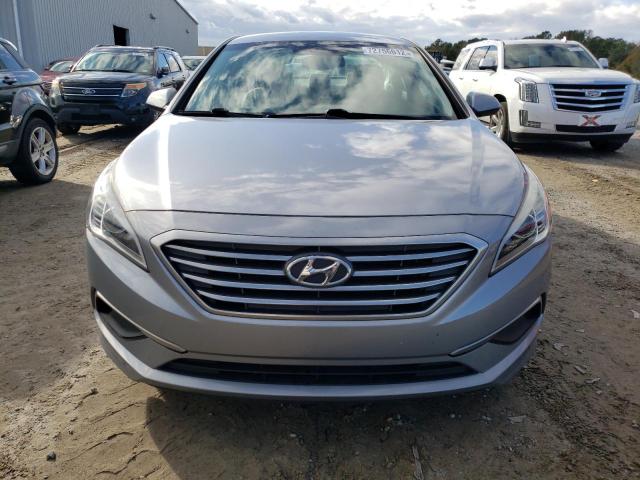Photo 5 from auction – 2016 HYUNDAI SONATA SE with VIN 5NPE24AF9GH310588