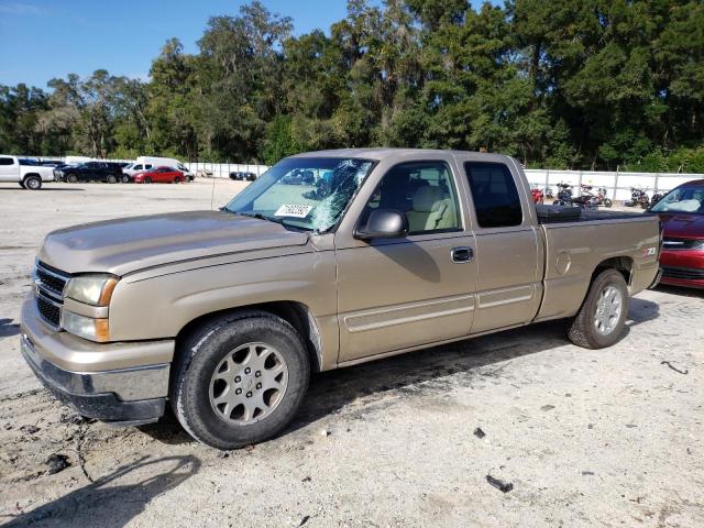 CHEVROLET SILVERADO 2006 with VIN 2GCEC19V661281820 - Photo from auction