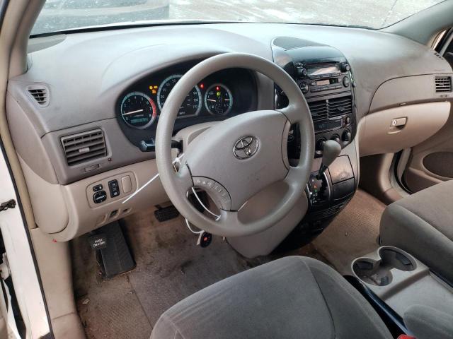 Photo 8 from auction – 2005 TOYOTA SIENNA CE with VIN 5TDZA23C15S239700