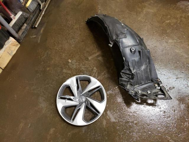 Photo 12 from auction – 2019 HONDA CIVIC LX with VIN 2HGFC2F68KH582728