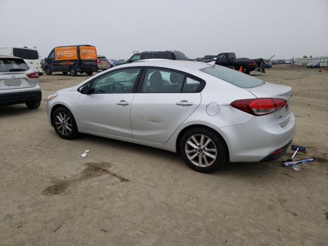Photo 2 from auction – 2017 KIA FORTE LX with VIN 3KPFL4A76HE007025